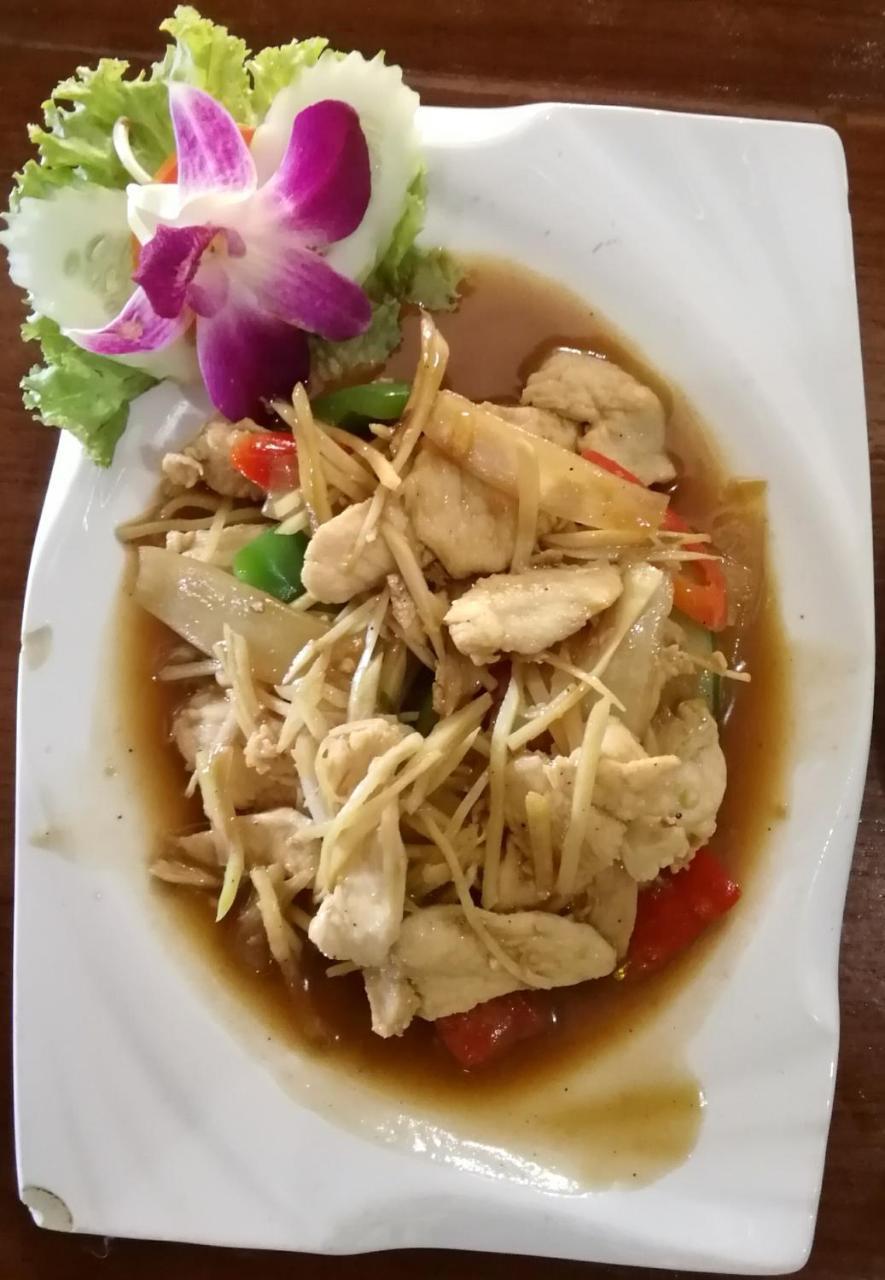 Andaman Beach Resort Koh Jum Esterno foto
